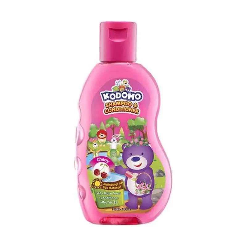 Kodomo Strawberry 2‑in‑1 Shampoo & Conditioner 200 ml – Hypoallergenic, No‑Tear, Pro‑Vit B5 Hair Care