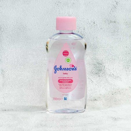 Johnson’s Baby Oil 300ml – Gentle Moisturizing Care (Made in Italy)